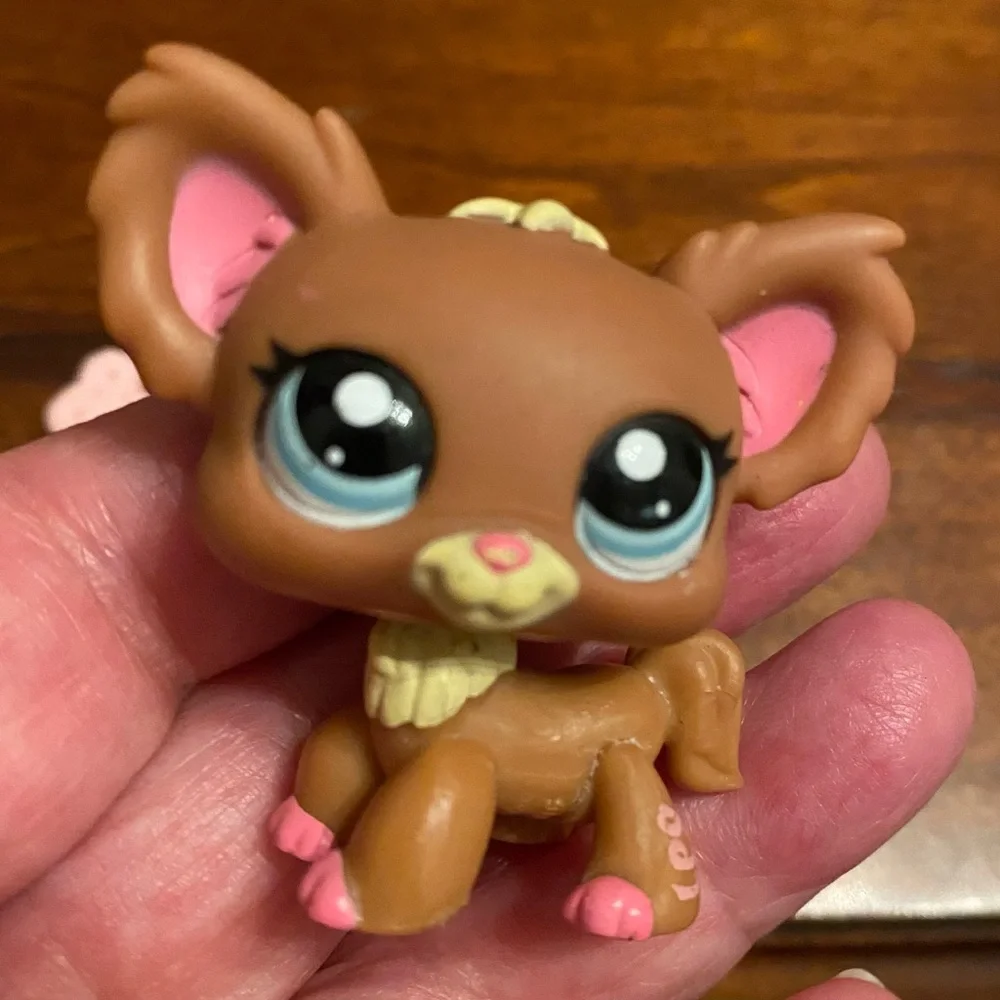 Littlest Pet Shop #1163 Chihuahua & Bone
